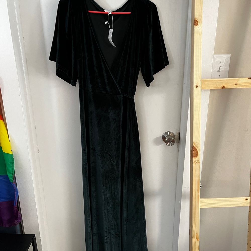 Elegant Forest Green Dress